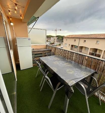 Appartement Cosy - Cavalaire Sur Mer Cavalaire-sur-Mer Exterior foto