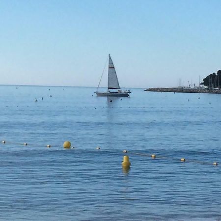 Appartement Cosy - Cavalaire Sur Mer Cavalaire-sur-Mer Exterior foto