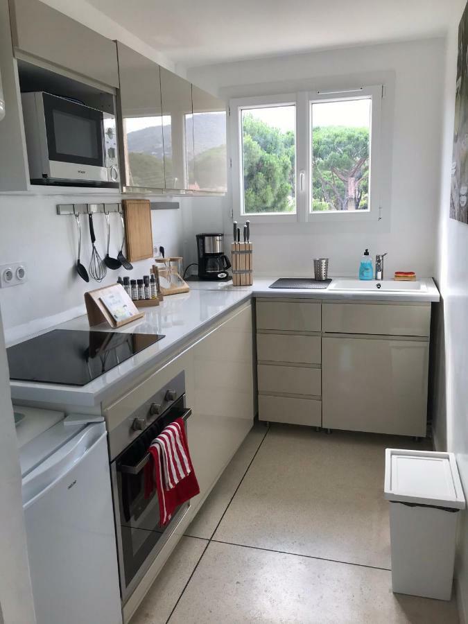 Appartement Cosy - Cavalaire Sur Mer Cavalaire-sur-Mer Exterior foto